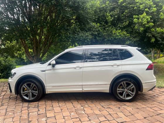 VOLKSWAGEN TIGUAN 2.0 350 TSI GASOLINA ALLSPACE R-LINE 4MOTION DSG